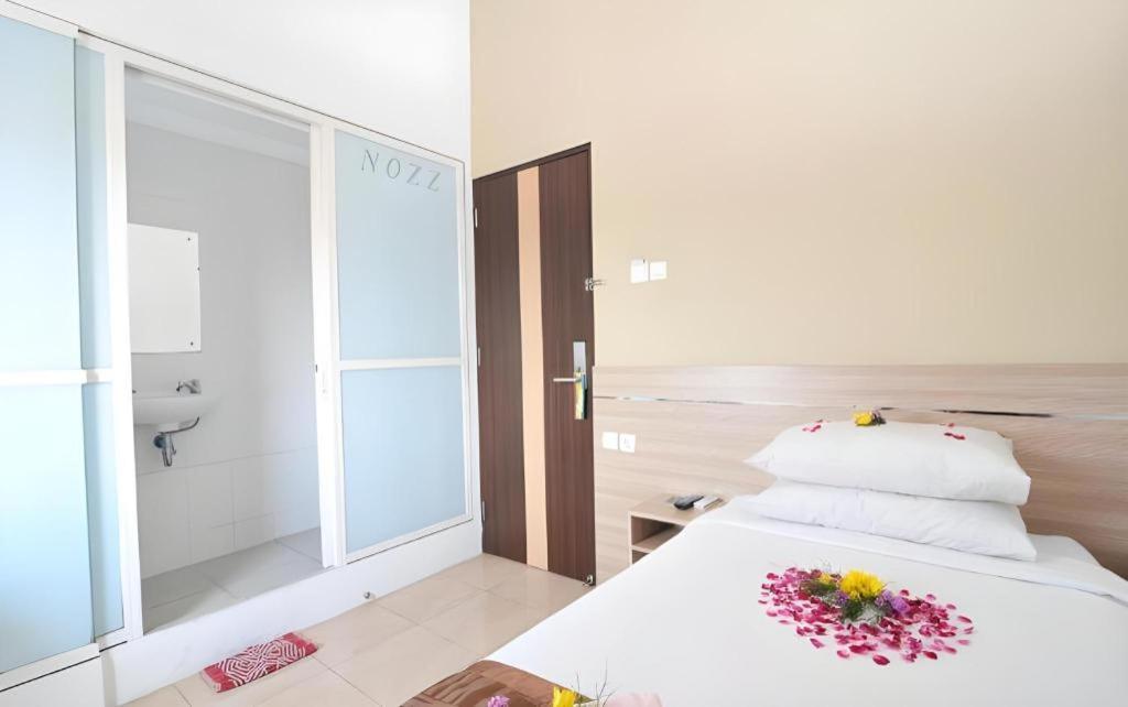 Guest House Nozz 세마랑 외부 사진